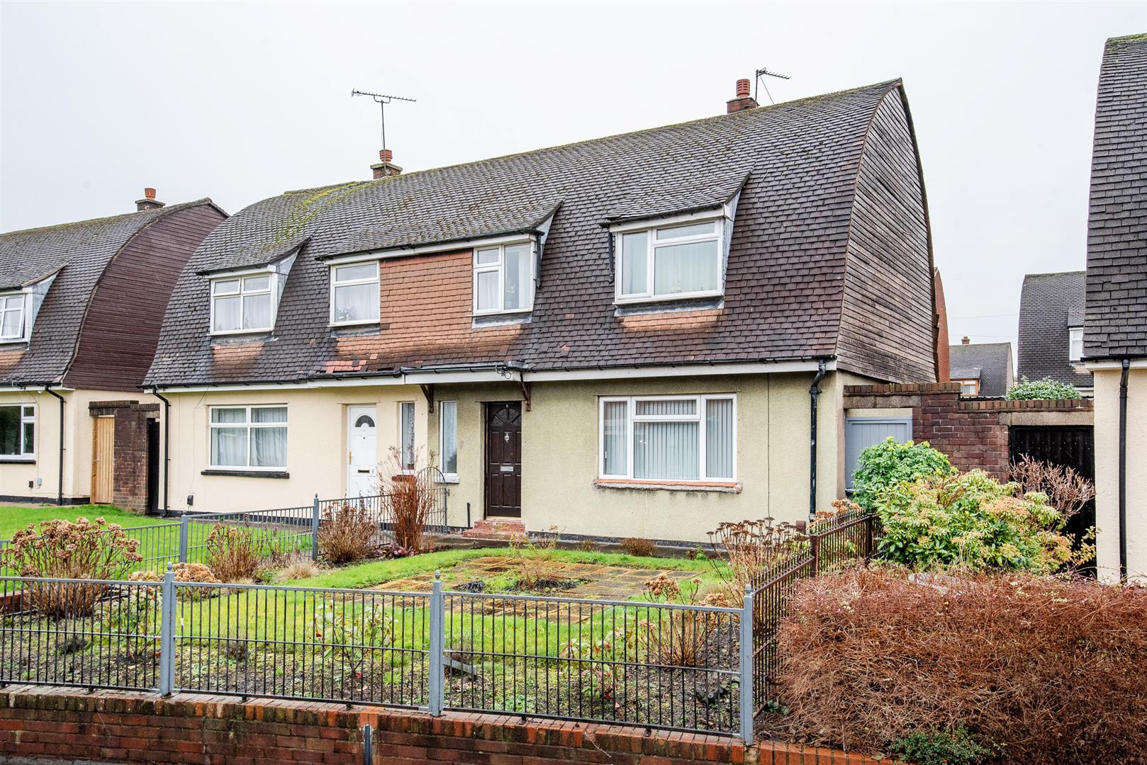 3 bed property in Stratford Road, Chorley